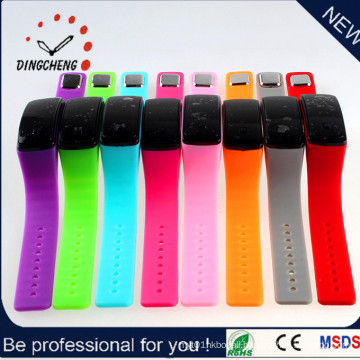 2015 New Fashion Hot Sale Silicone Wrist Watch Wholesale LED Watch (DC-051)